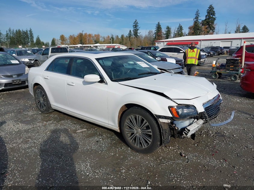 2013 CHRYSLER 300 300S - 2C3CCAGGXDH505398