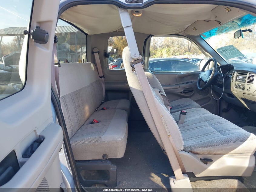 1FTZX1728WNA62709 1998 FORD F-150 photo no. 8