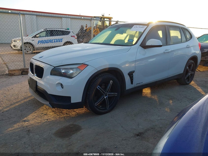 WBAVL1C53EVY15259 2014 BMW X1 photo no. 2