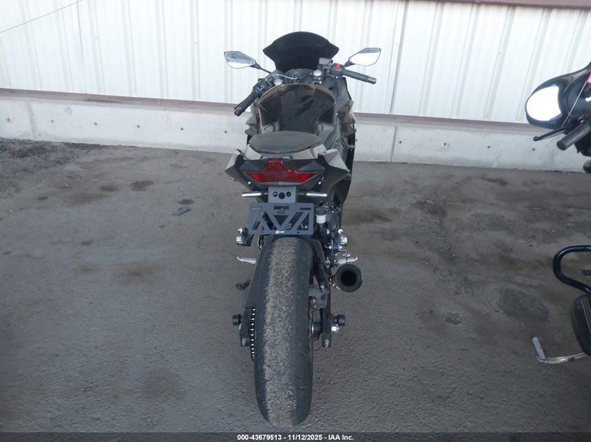 2018 Kawasaki Ex400 VIN: JKAEXKG14JDA07956 Lot: 43679513