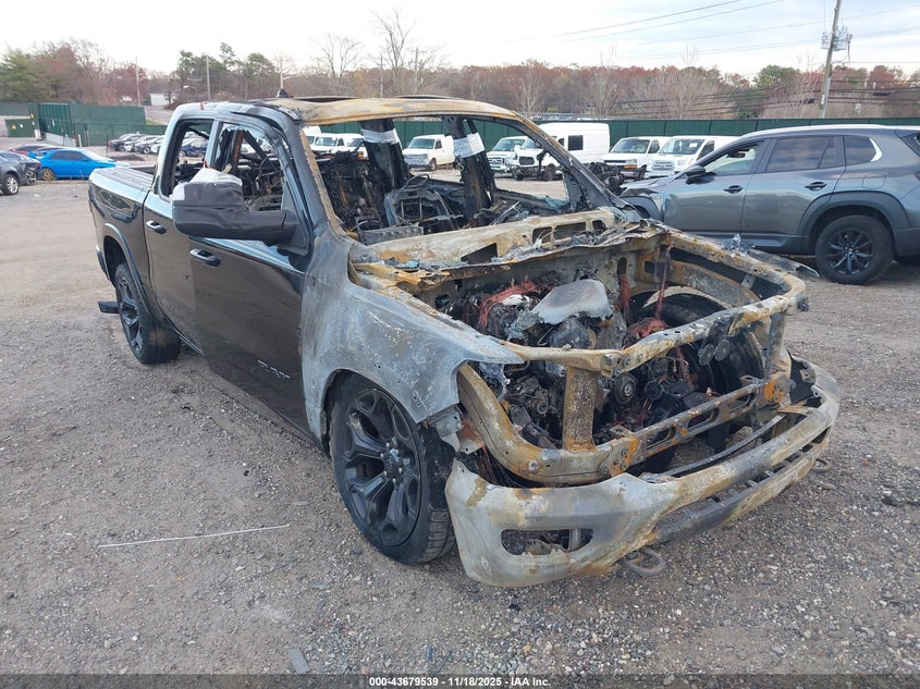 RAM 1500 LIMITED 4X4 5 7 BOX