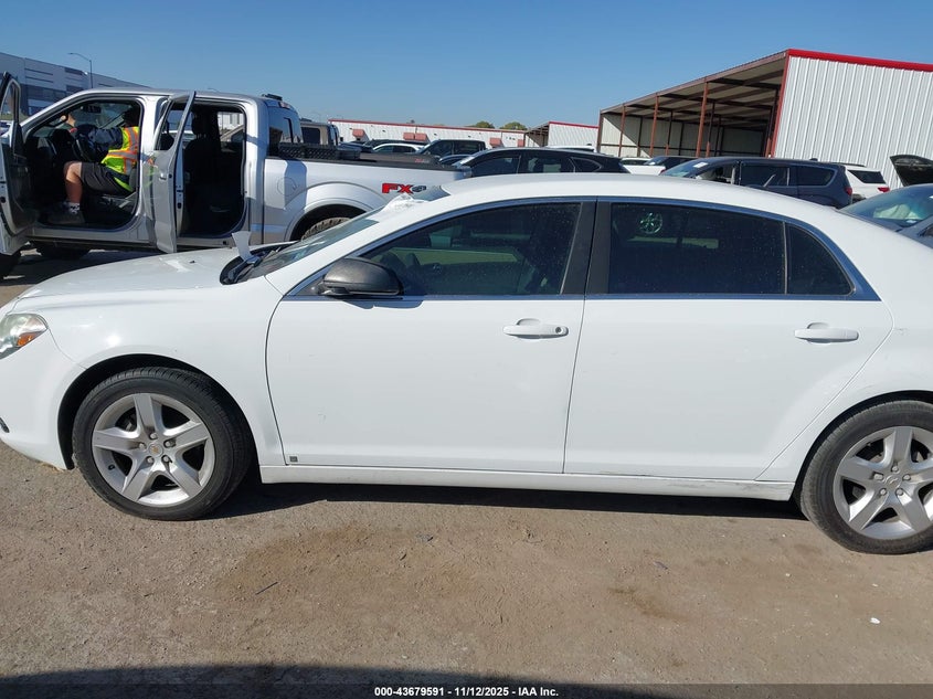2009 Chevrolet Malibu Ls VIN: 1G1ZG57B49F202351 Lot: 43679591