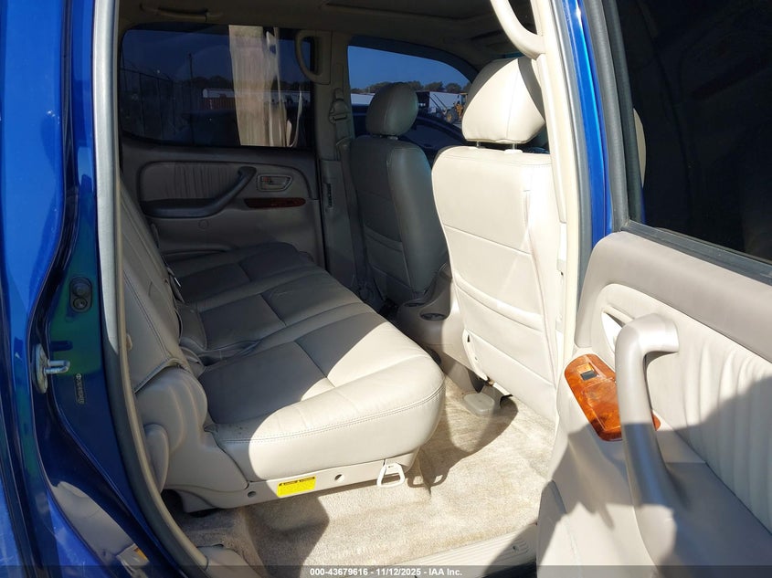 5TBDT48195S469582 2005 TOYOTA TUNDRA photo no. 8