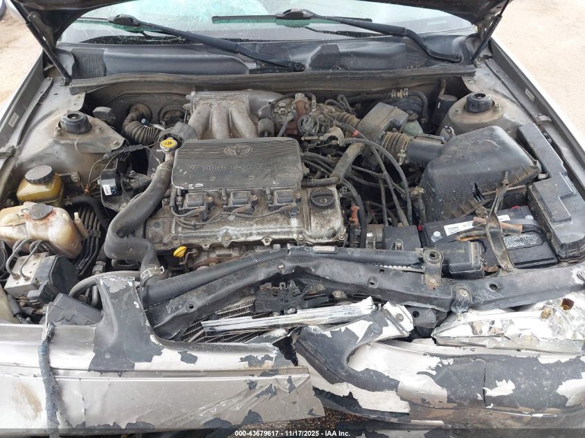 2000 Toyota Camry Le V6 VIN: 4T1BF22K5YU096547 Lot: 43679617