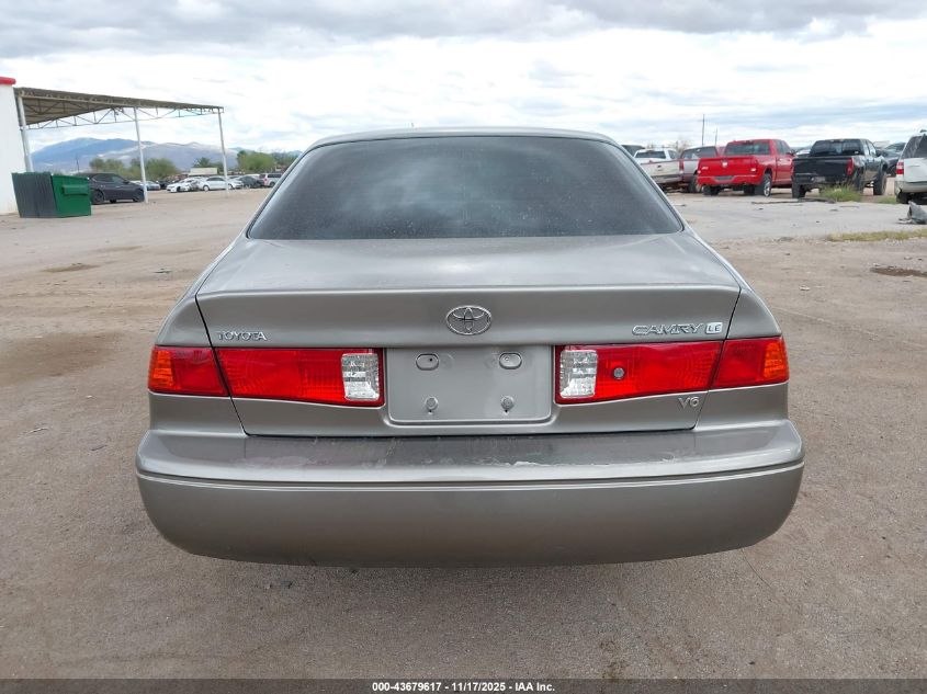 2000 Toyota Camry Le V6 VIN: 4T1BF22K5YU096547 Lot: 43679617