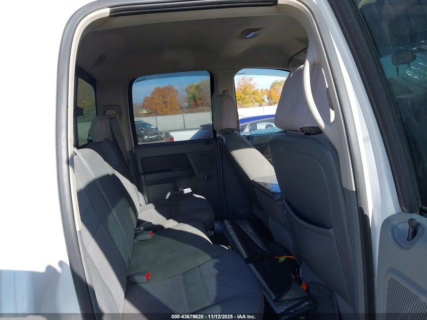 2006 Dodge Ram 3500 Slt/Sport VIN: 3D7LX38C76G133132 Lot: 43679620