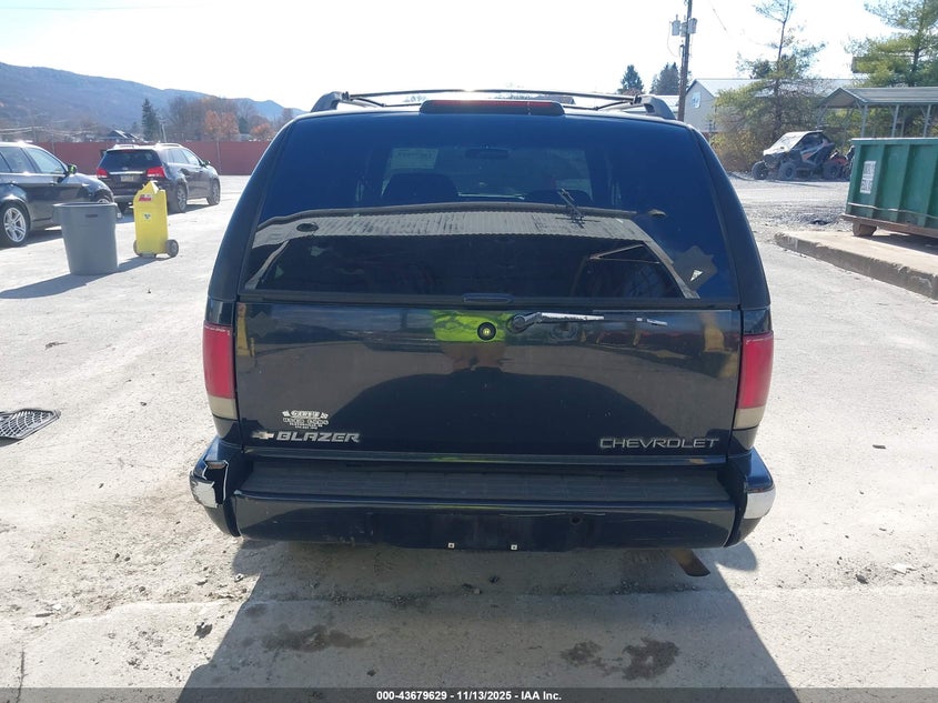 1996 Chevrolet Blazer VIN: 1GNDT13W3T2264070 Lot: 43679629