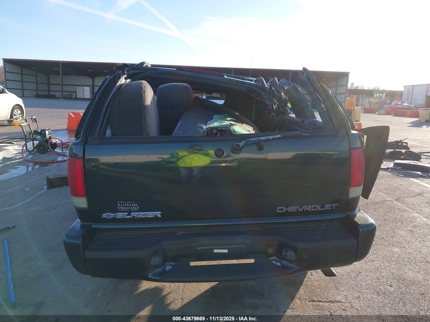 2003 Chevrolet Blazer Ls VIN: 1GNCS18X53K143976 Lot: 43679669