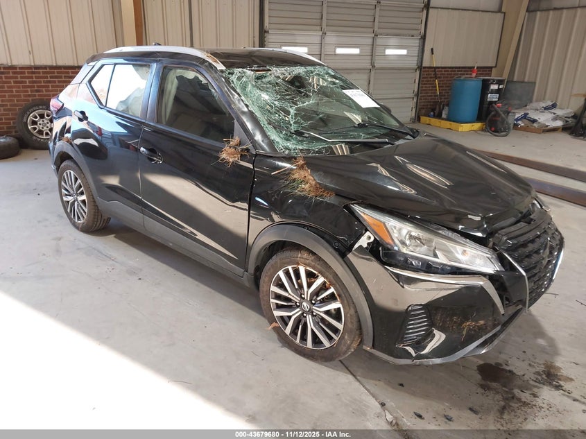 NISSAN KICKS SV XTRONIC CVT