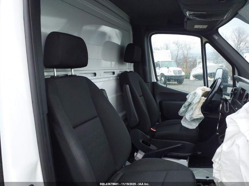 2019 Mercedes-Benz Sprinter 4500 Standard Roof V6 VIN: WDAPF4CD4KN012213 Lot: 43679681