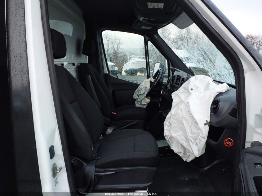 2019 Mercedes-Benz Sprinter 4500 Standard Roof V6 VIN: WDAPF4CD4KN012213 Lot: 43679681