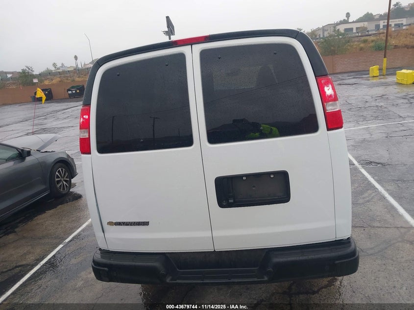 2025 Chevrolet Express Passenger Rwd 2500 Regular Wheelbase Ls VIN: 1GAWGEFP4S1159844 Lot: 43679744