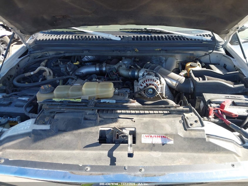 2000 Ford Super Duty F-250 Lariat/Xl/Xlt VIN: 3FTNW21F8YMA74939 Lot: 43679748