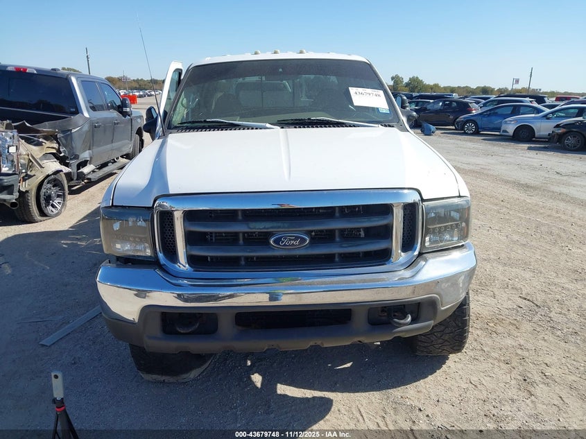 2000 Ford Super Duty F-250 Lariat/Xl/Xlt VIN: 3FTNW21F8YMA74939 Lot: 43679748