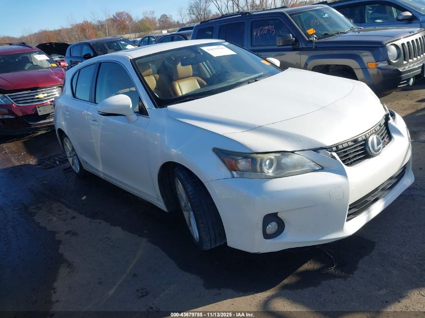 LEXUS CT 200H PREMIUM
