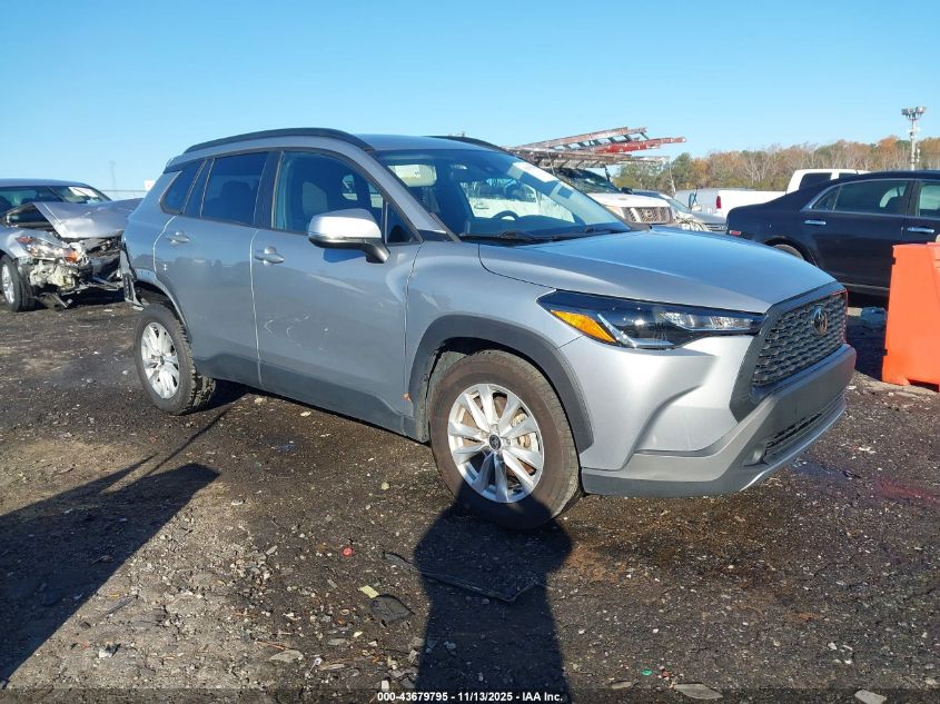 TOYOTA COROLLA CROSS LE