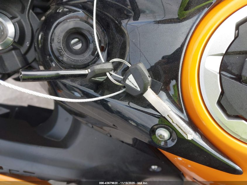 2025 Kawasaki Ex650 P VIN: ML5EXEP19SDAE3544 Lot: 43679820