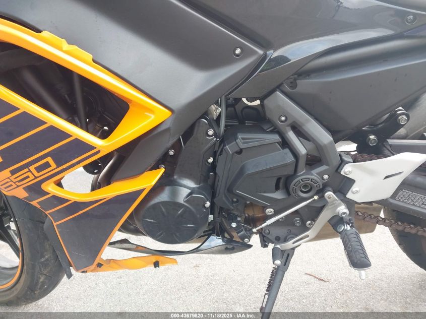 2025 Kawasaki Ex650 P VIN: ML5EXEP19SDAE3544 Lot: 43679820