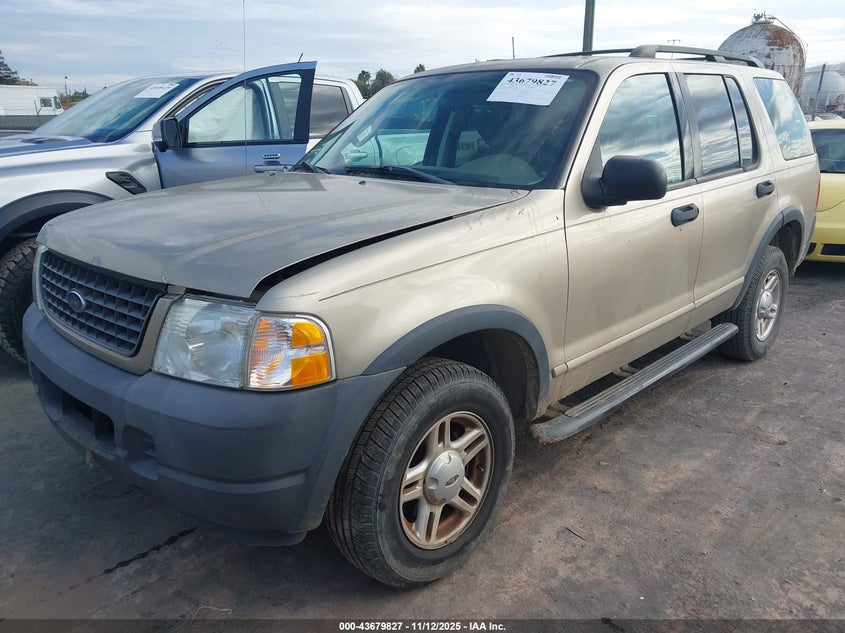 1FMDU62K63ZA99183 2003 FORD EXPLORER photo no. 2