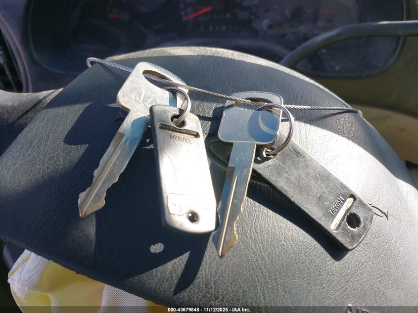 2001 Ford E-350 Super Duty Xl/Xlt VIN: 1FBSS31S11HA16767 Lot: 43679848