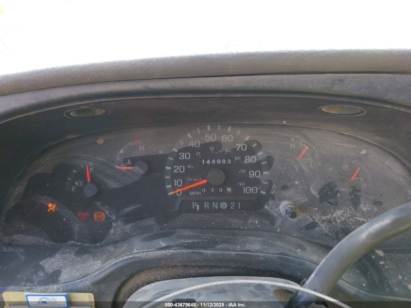 2001 Ford E-350 Super Duty Xl/Xlt VIN: 1FBSS31S11HA16767 Lot: 43679848