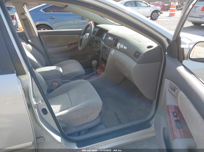 2T1BR32E74C315799 2004 TOYOTA COROLLA photo no. 5