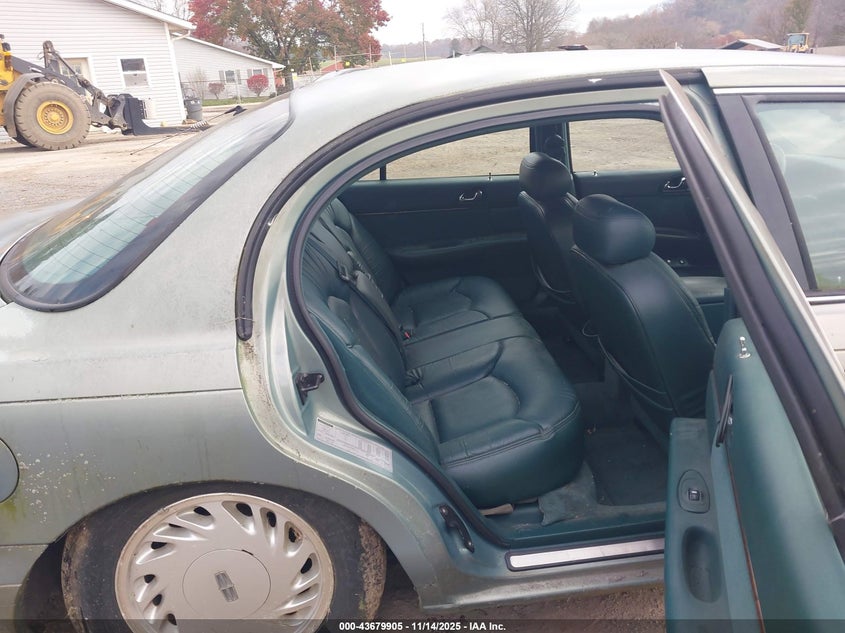 1995 Lincoln Continental VIN: 1LNLM97V3SY706547 Lot: 43679905