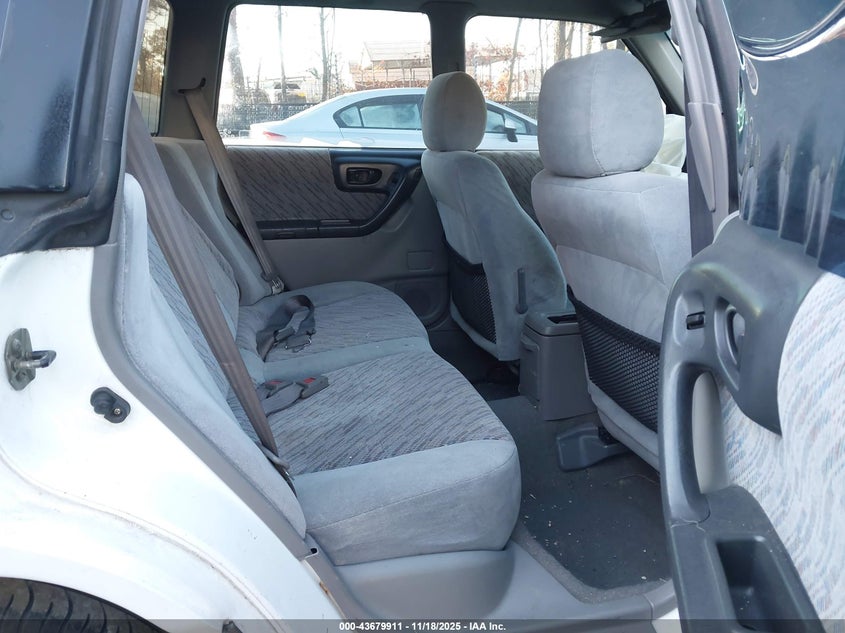 2000 Subaru Forester S VIN: JF1SF6557YH703841 Lot: 43679911