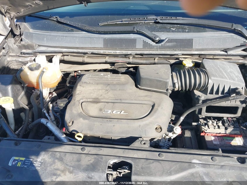 2017 Chrysler Pacifica Touring Plus VIN: 2C4RC1BG7HR841457 Lot: 43679947