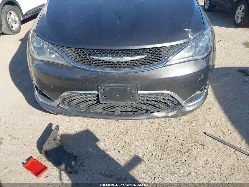 2017 Chrysler Pacifica Touring Plus VIN: 2C4RC1BG7HR841457 Lot: 43679947