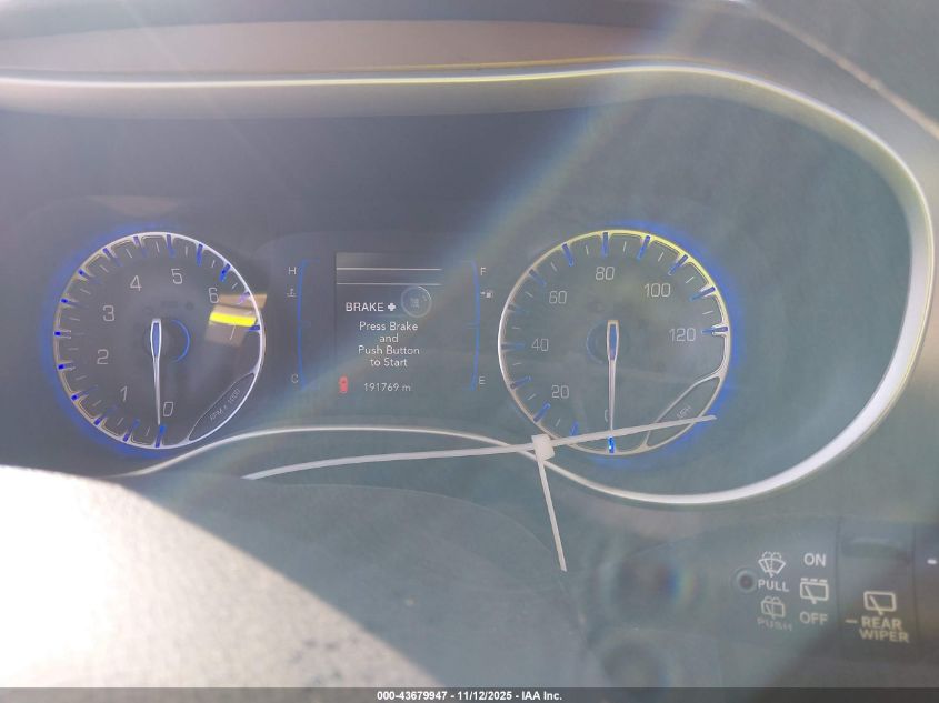 2017 Chrysler Pacifica Touring Plus VIN: 2C4RC1BG7HR841457 Lot: 43679947