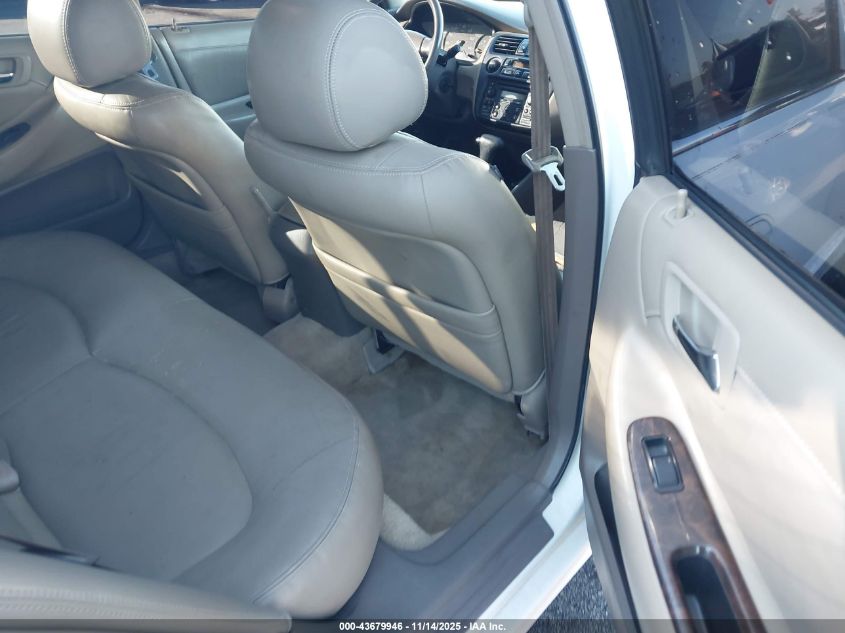 2000 Honda Accord 3.0 Ex VIN: 1HGCG1657YA101030 Lot: 43679946