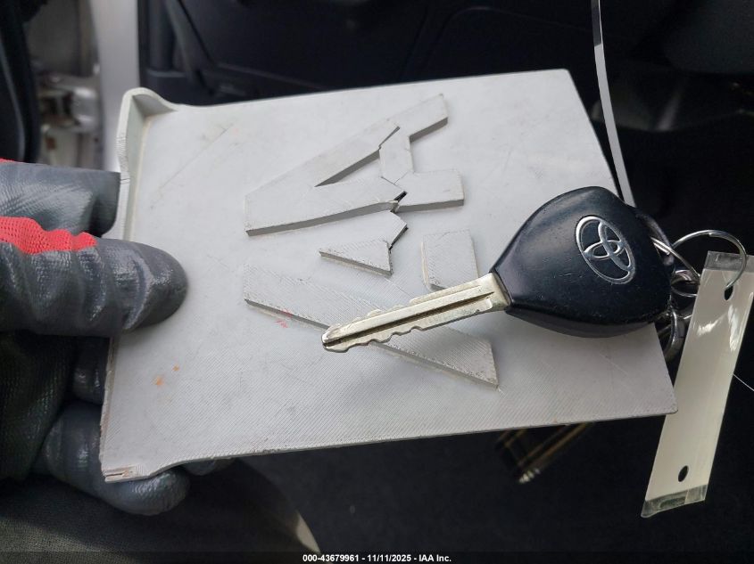 2008 Toyota Yaris VIN: JTDBT923581265871 Lot: 43679961