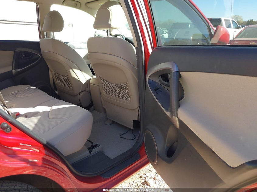 JTMZD31V586078421 2008 TOYOTA RAV 4 photo no. 8