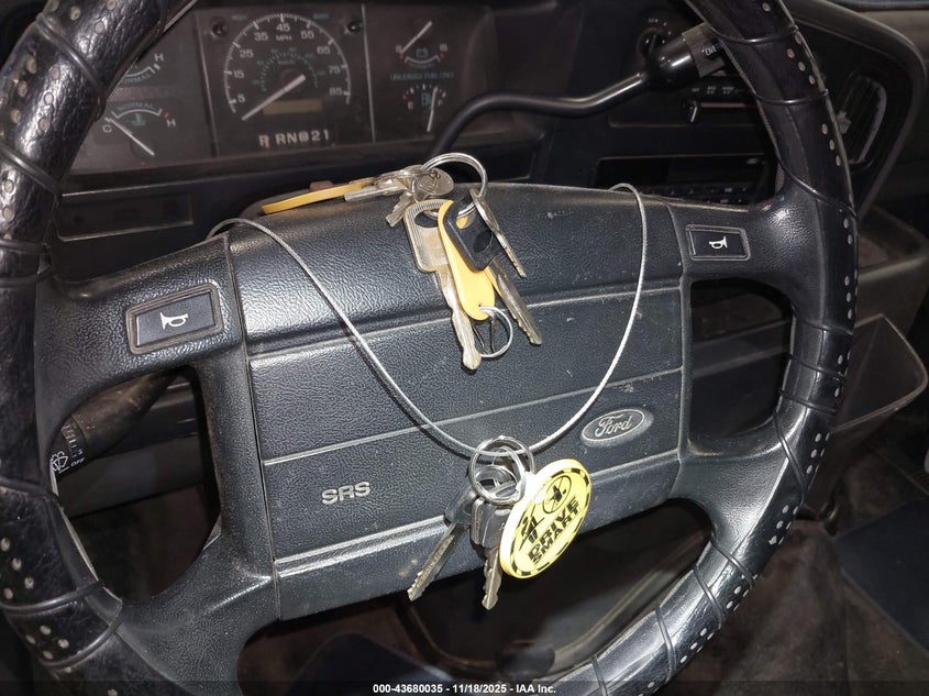 1996 Ford Econoline E150 Van VIN: 1FTEE14Y8THA27059 Lot: 43680035