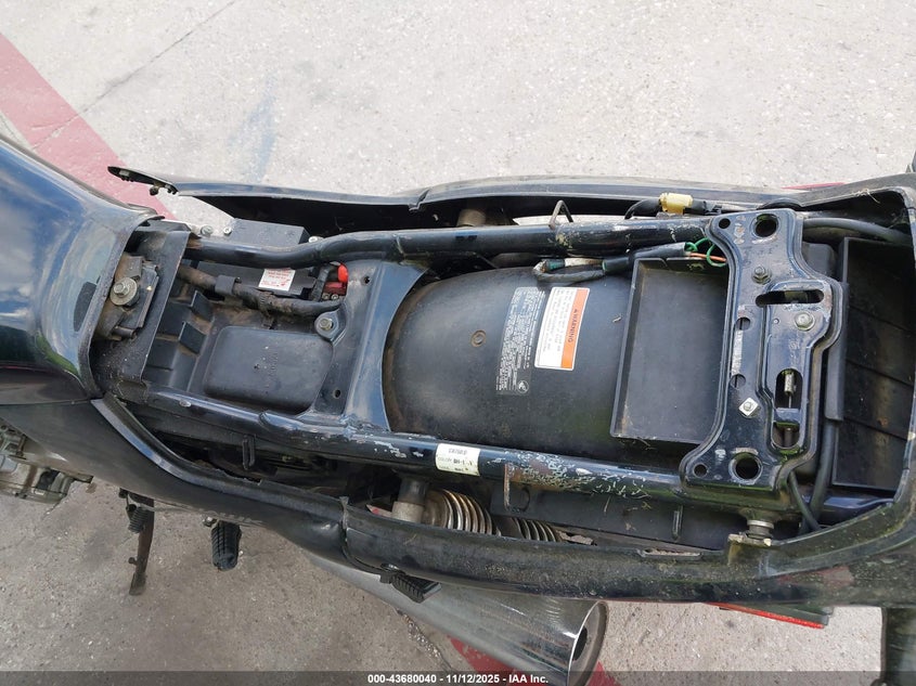 1995 Honda Cb750 VIN: JH2RC380XSM301754 Lot: 43680040