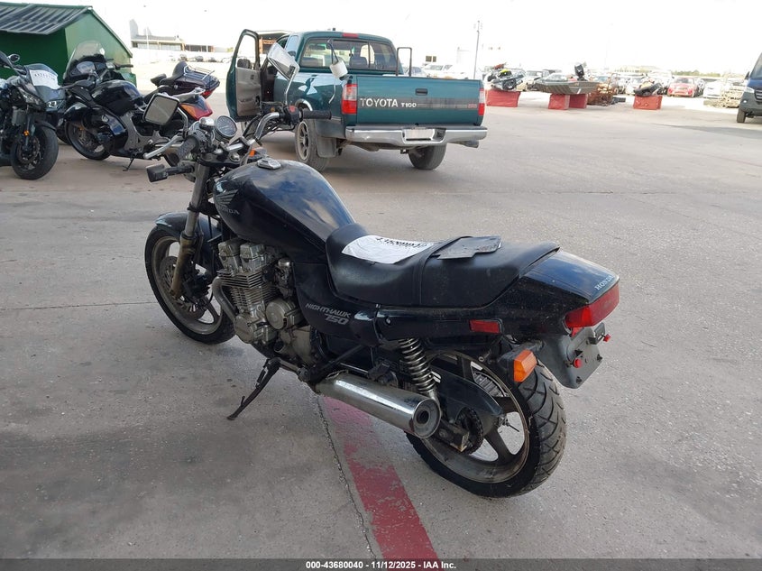 JH2RC380XSM301754 1995 HONDA CB photo no. 3