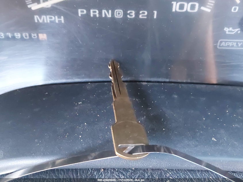 1995 GMC Sierra C1500 VIN: 1GTEC14H6SZ515814 Lot: 43680085