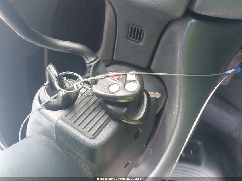 2002 Cadillac Deville Dhs VIN: 1G6KE54Y02U264308 Lot: 43680122