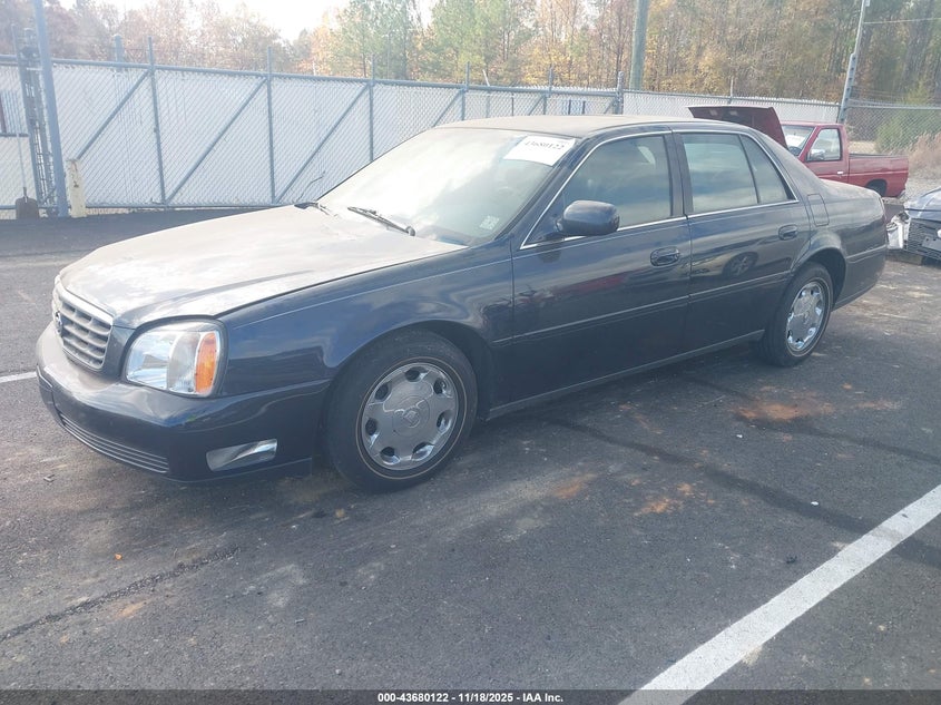 1G6KE54Y02U264308 2002 CADILLAC DE VILLE photo no. 2