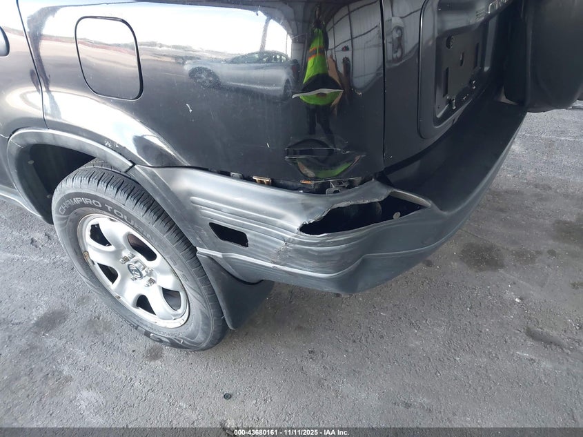 2000 Honda Cr-V Lx VIN: JHLRD1846YS023388 Lot: 43680161