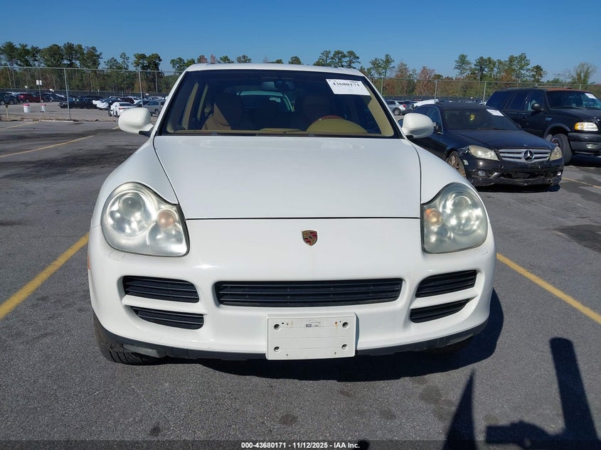 2004 Porsche Cayenne V6 VIN: WP1AA29P74LA21170 Lot: 43680171