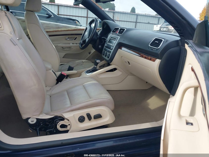 WVWFA71F18V055381 2008 VOLKSWAGEN EOS photo no. 5
