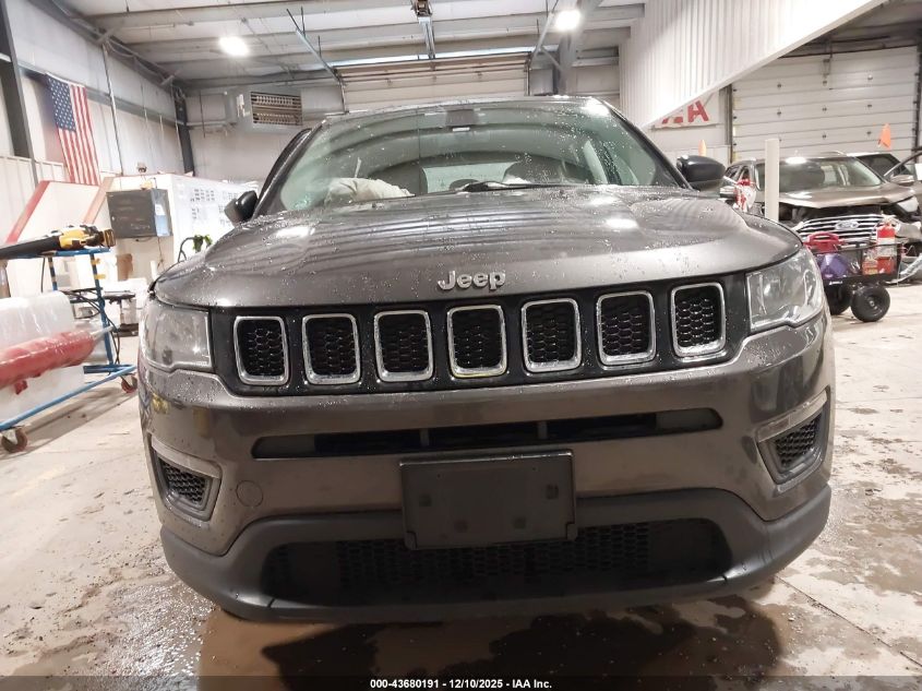 2019 Jeep Compass Sport 4X4 VIN: 3C4NJDABXKT599649 Lot: 43680191