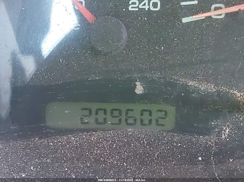 1998 Dodge Ram 2500 St VIN: 1B7KF2366WJ148790 Lot: 43680212