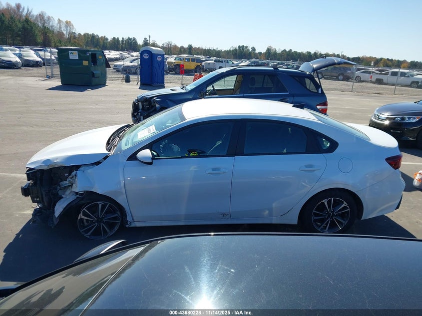 2024 Kia Forte Lxs VIN: 3KPF24AD7RE788261 Lot: 43680228