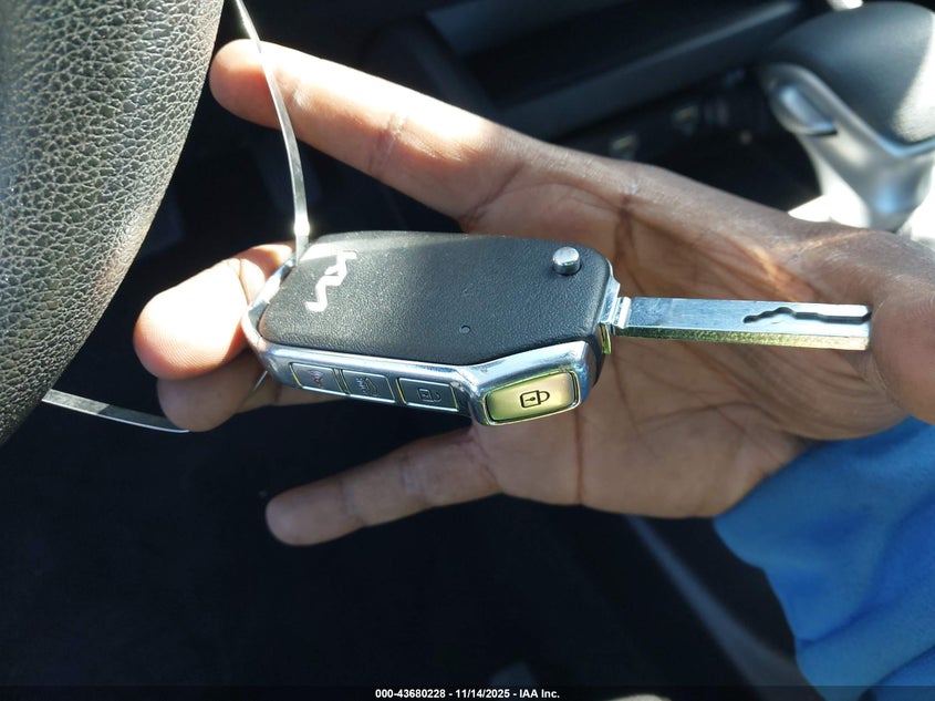 2024 Kia Forte Lxs VIN: 3KPF24AD7RE788261 Lot: 43680228