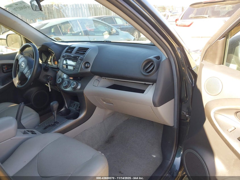 2T3BF4DV8BW153065 2011 TOYOTA RAV 4 photo no. 5