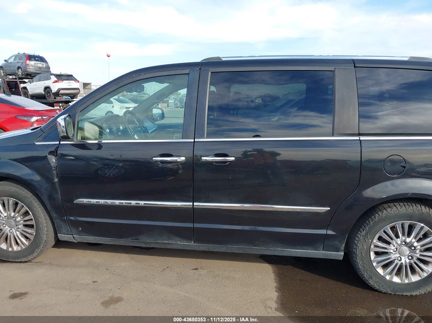 2A4RR6DG1BR613044 2011 CHRYSLER TOWN & COUNTRY photo no. 14