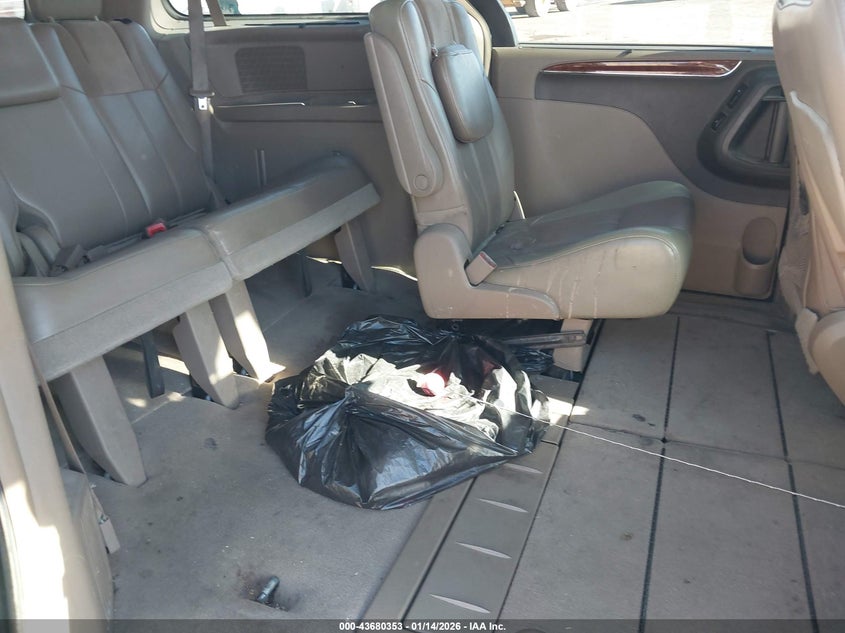 2A4RR6DG1BR613044 2011 CHRYSLER TOWN & COUNTRY photo no. 8